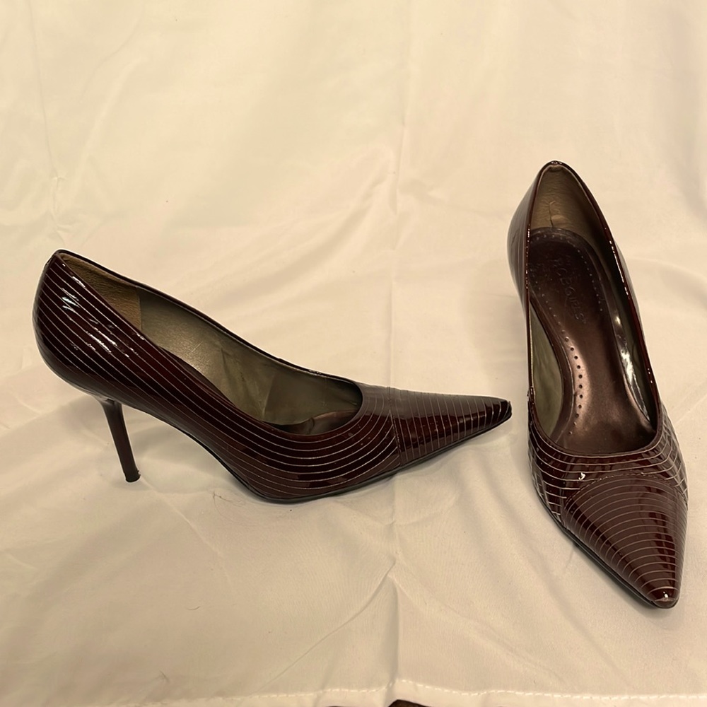 BCBG Girls 3” Heels - dark brown with white pinstripes. Super cute